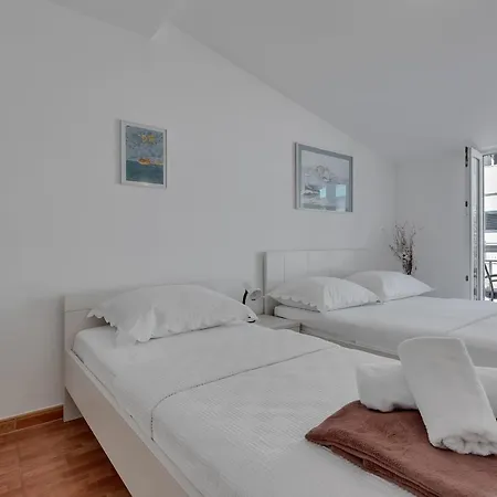 Sara Apartament